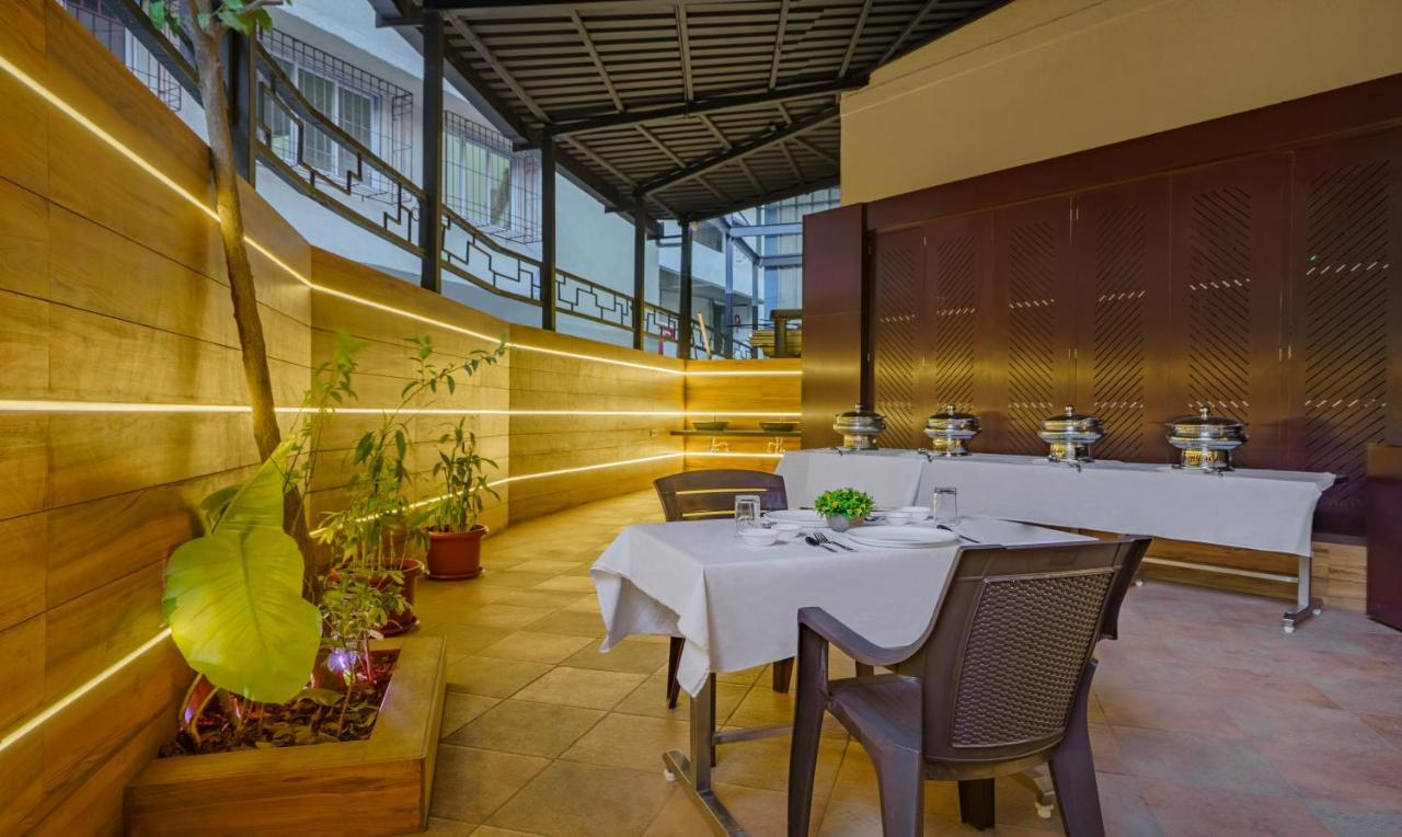 Treebo Premium Savera Inn Mumbai Ngoại thất bức ảnh