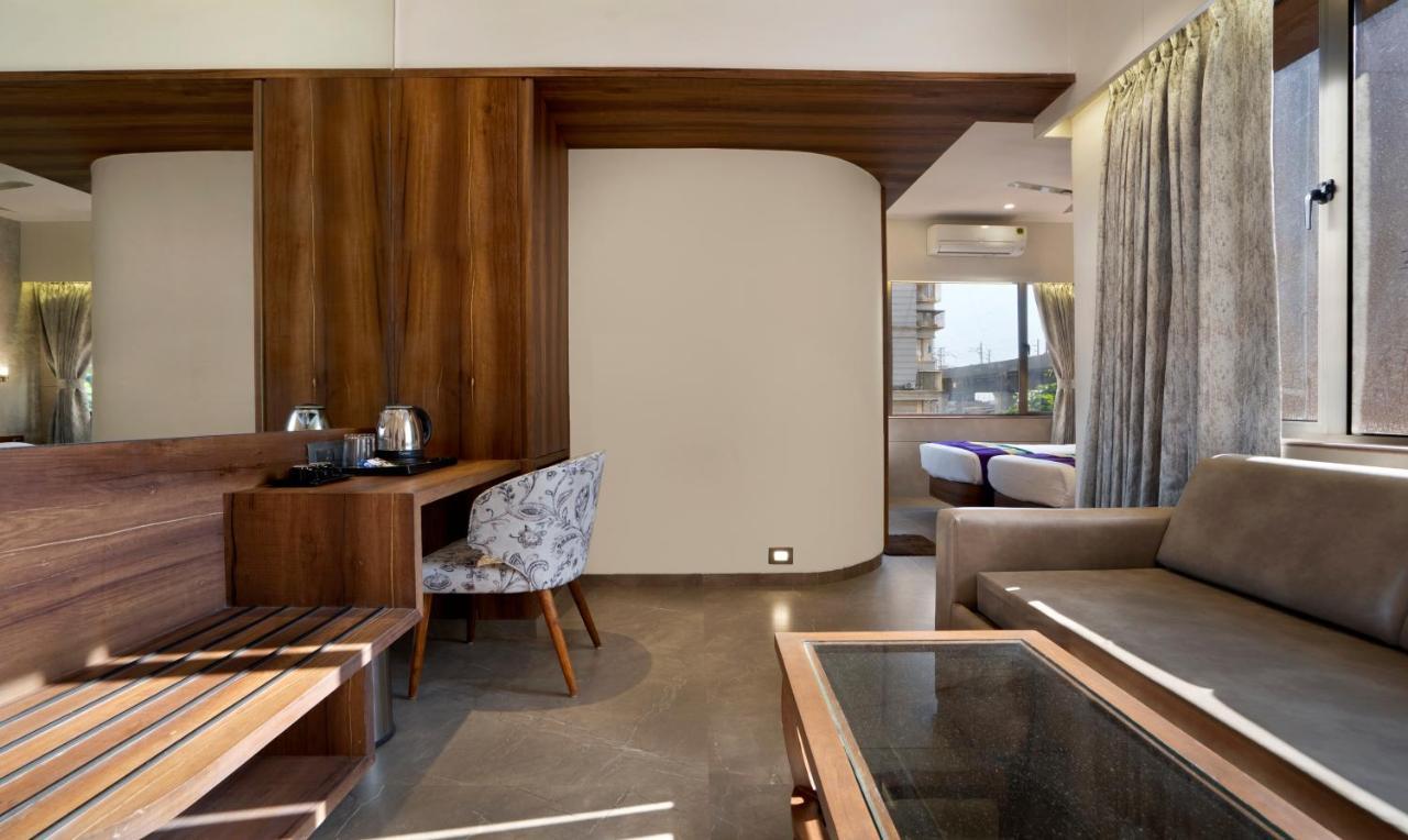 Treebo Premium Savera Inn Mumbai Ngoại thất bức ảnh